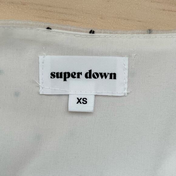 Superdown Jacelyn Wrap Mini Dress Ruffle Hem in White Black Polka Dots, Size XS - Picture 5 of 14